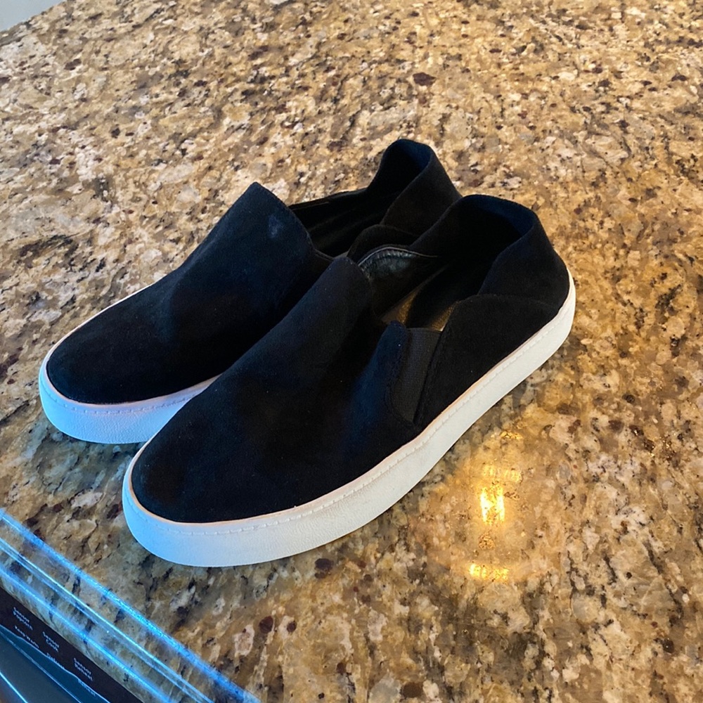 Steve Madden slip on shoes